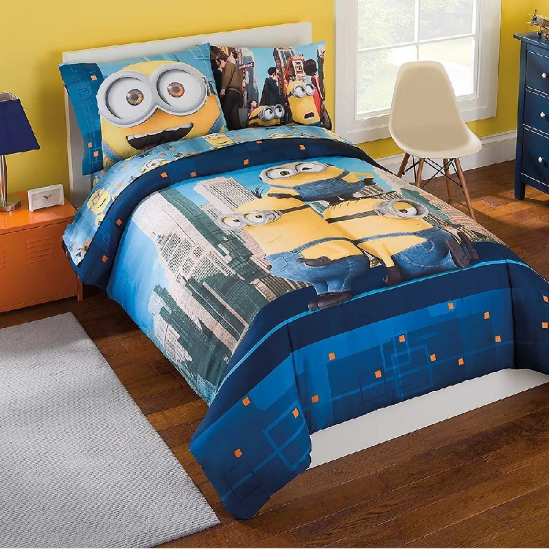 Minions Twin 5-Piece Bed in a Bag with Sheet Set