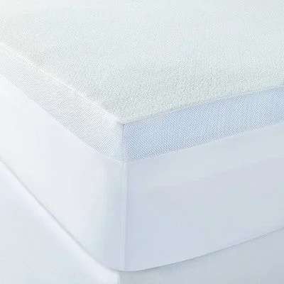 New - Casaluna Foam Mattress 3" Topper Plush Pressure Relief Motion Transfer, Full