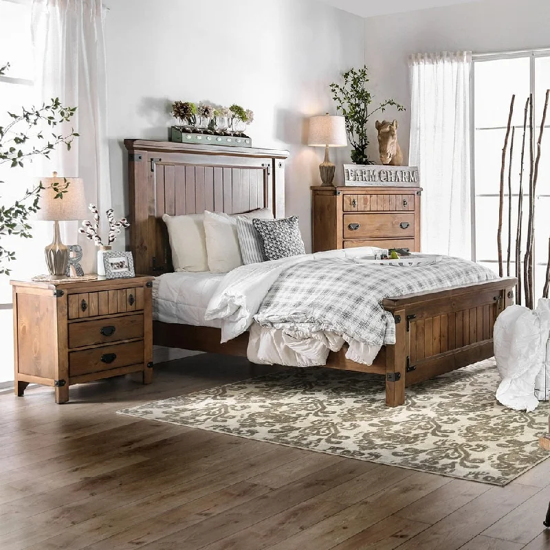 Sierren Country Brown Wood 3-Piece Panel Bedroom Set with USB Port by Furniture of America